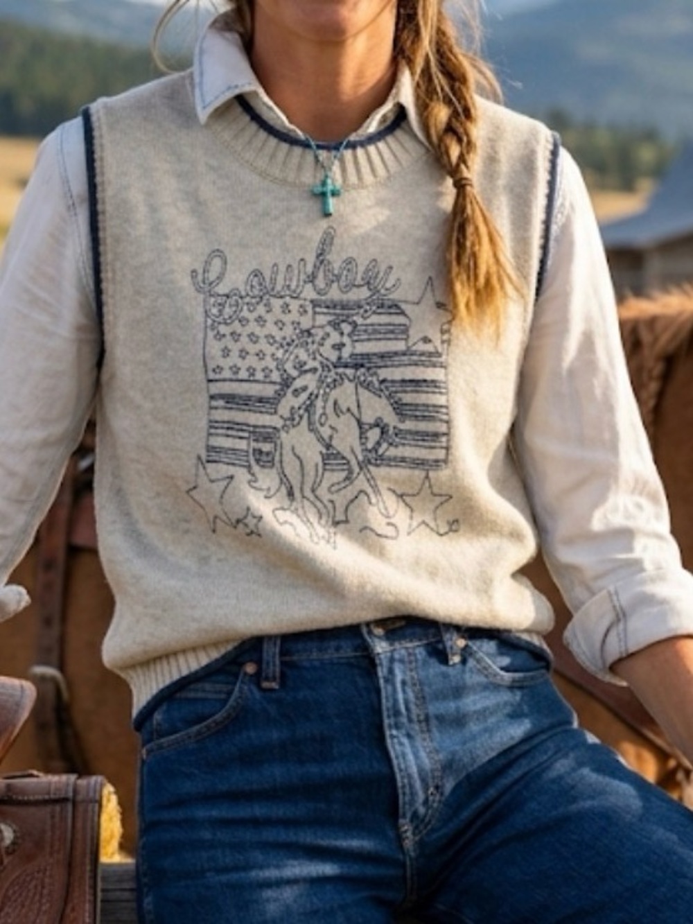 Rodeo Quincy | The "Cowboy" Americana Knit Vest in Navy/Oatmeal - M